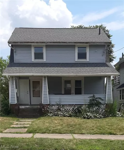 330 E York St, Akron, OH 44310 photo 1