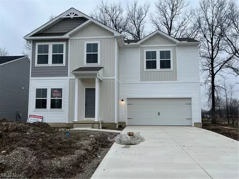 311 Pheasant Run, Elyria, OH 44035