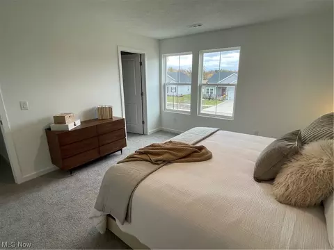 311 Pheasant Run, Elyria, OH 44035 photo 11