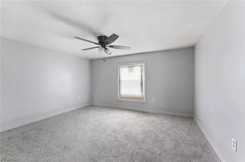 550 Devitt Ave, Campbell, OH 44405 photo 11
