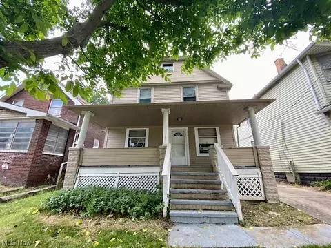 3816 E 52nd St, Cleveland, OH 44105