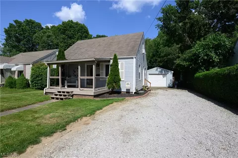 222 Belle Ave NW, Massillon, OH 44646