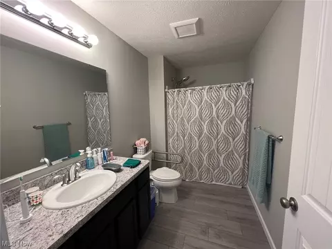 6833 Florence Ave, Ashtabula, OH 44004 photo 17