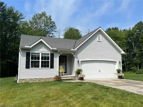 6833 Florence Ave, Ashtabula, OH 44004 photo 1