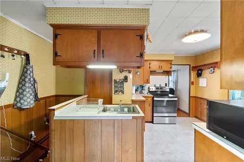 1011 Eastern Ave, Ashland, OH 44805 photo 10