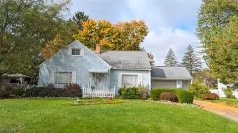2664 S Schenley Ave, Youngstown, OH 44511