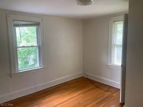 188 Beech St, Berea, OH 44017 photo 11