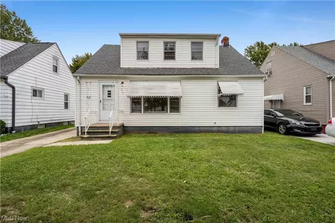 747 E 249th St, Euclid, OH 44123