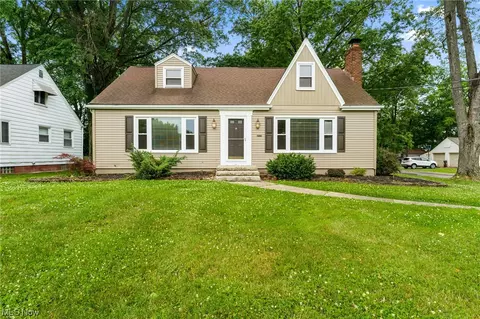 399 Brookfield Ave, Boardman, OH 44512