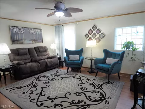 2113 Brookview Blvd, Parma, OH 44134 photo 7