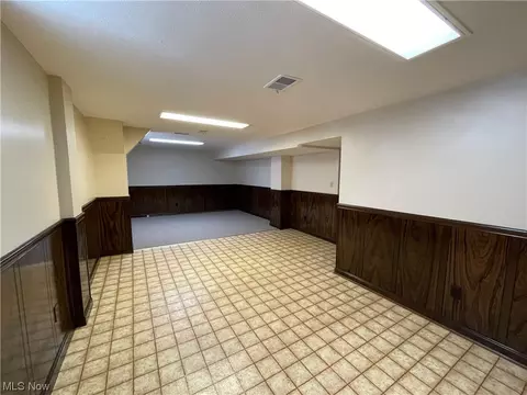 7413 Spring Garden Rd, Parma, OH 44129 photo 30