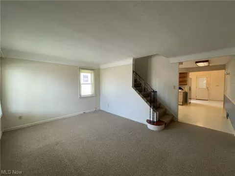 7413 Spring Garden Rd, Parma, OH 44129 photo 8