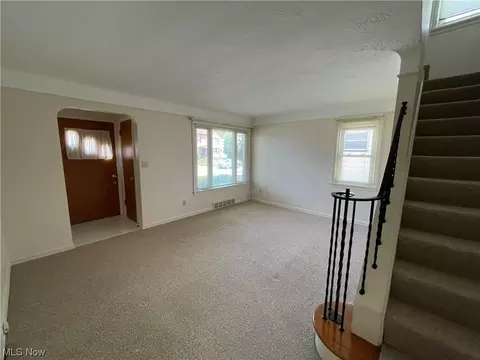 7413 Spring Garden Rd, Parma, OH 44129 photo 9