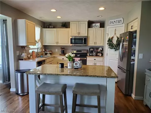 622 Hendrix Blvd, Lagrange, OH 44050 photo 6