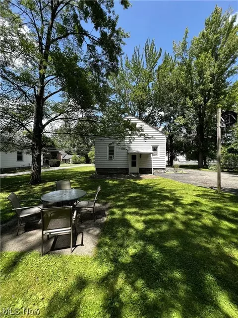 356 E Main St, Orwell, OH 44076 photo 6