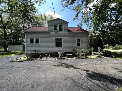 356 E Main St, Orwell, OH 44076 photo 3