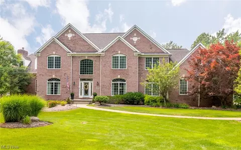 4547 Forest Brooke Ct N, Richfield, OH 44286