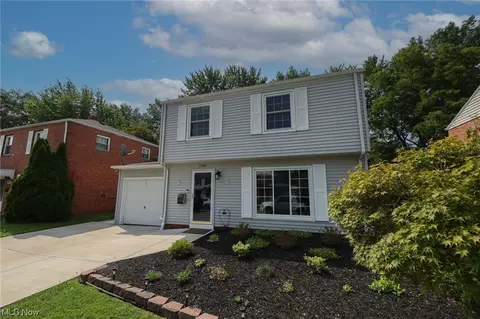 21960 Bruce Ave, Euclid, OH 44123