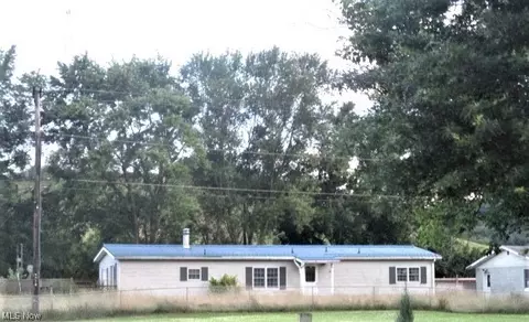 313 Water St, Jewett, OH 43986