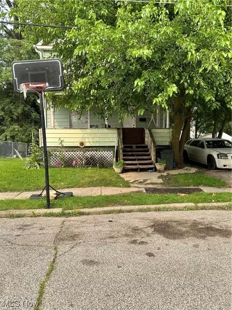 103 Ross Rd, Ashtabula, OH 44004 photo 1