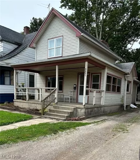 3421 Lake Ave, Ashtabula, OH 44004 photo 1
