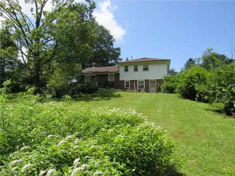 429 Crestview Dr, Ashtabula, OH 44004 photo 25