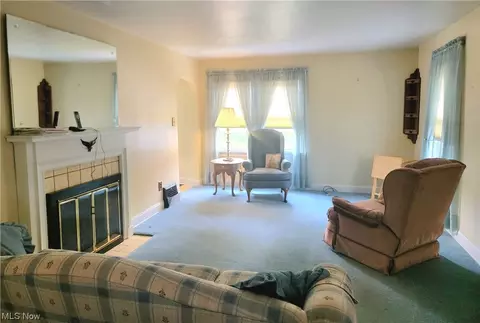 4648 Marcellus St NW, Canton, OH 44708 photo 10