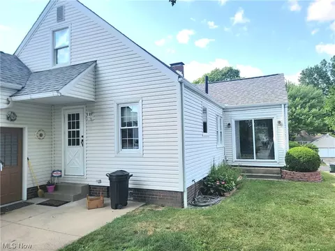 4648 Marcellus St NW, Canton, OH 44708 photo 7