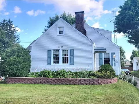 4648 Marcellus St NW, Canton, OH 44708 photo 2
