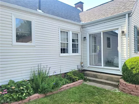 4648 Marcellus St NW, Canton, OH 44708 photo 4