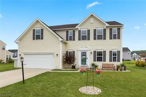 36655 Stockport Mill Dr, North Ridgeville, OH 44039