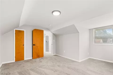 7902 Thornton Dr, Parma, OH 44129 photo 19