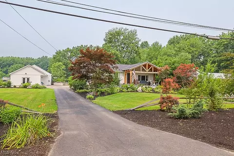 9220 Avon Belden Rd, North Ridgeville, OH 44039