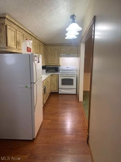 116 Canal Rd, Dover, OH 44622 photo 3
