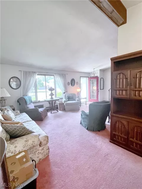 304 Crestview Dr, Elyria, OH 44035 photo 7