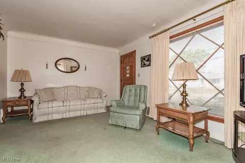 30146 Phillips Ave, Wickliffe, OH 44092 photo 9
