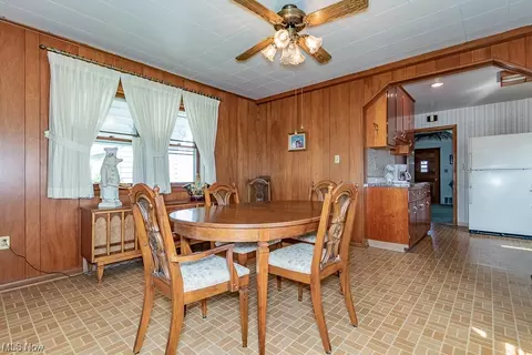 30146 Phillips Ave, Wickliffe, OH 44092 photo 15