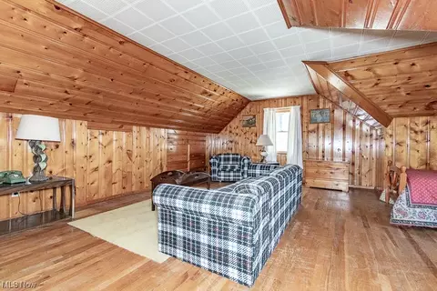 30146 Phillips Ave, Wickliffe, OH 44092 photo 25
