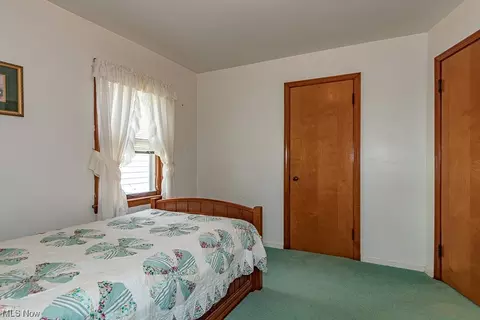 30146 Phillips Ave, Wickliffe, OH 44092 photo 21
