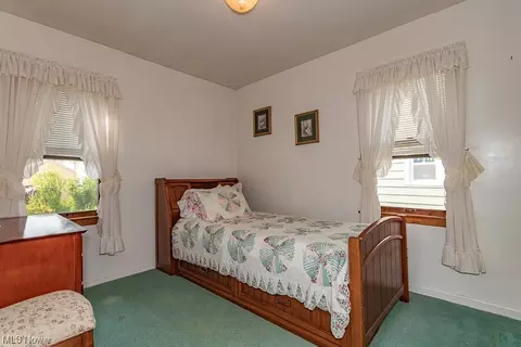 30146 Phillips Ave, Wickliffe, OH 44092 photo 22