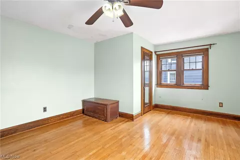 178 Baker St, Berea, OH 44017 photo 10