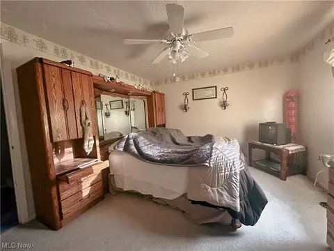 6482 State Rd #E18, Parma, OH 44134 photo 2