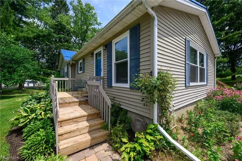 4202 Mapleton St SE, Canton, OH 44707 photo 30