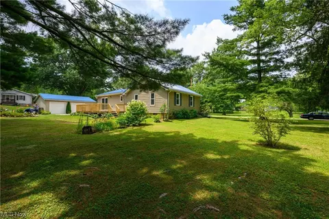 4202 Mapleton St SE, Canton, OH 44707 photo 25