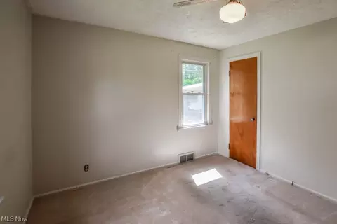 176 Anna Ave NW, Canton, OH 44708 photo 7