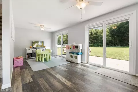 3061 Wolverine St NE, Canton, OH 44705 photo 13