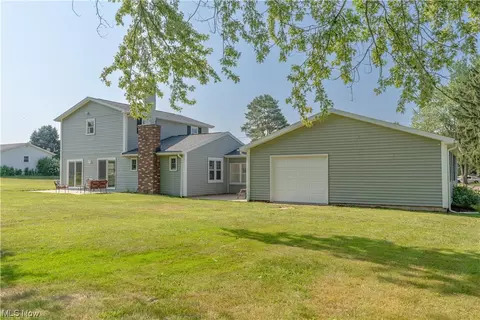 3061 Wolverine St NE, Canton, OH 44705 photo 28