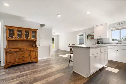 3061 Wolverine St NE, Canton, OH 44705 photo 9