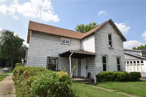 601 E Front St, Dover, OH 44622 photo 1