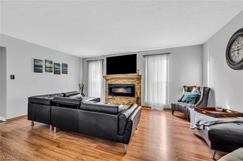 574 Kipling, Akron, OH 44311 photo 8